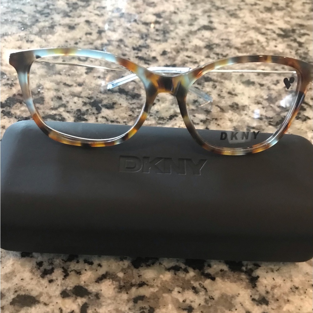DKNYC Tortoise Shell Glasses